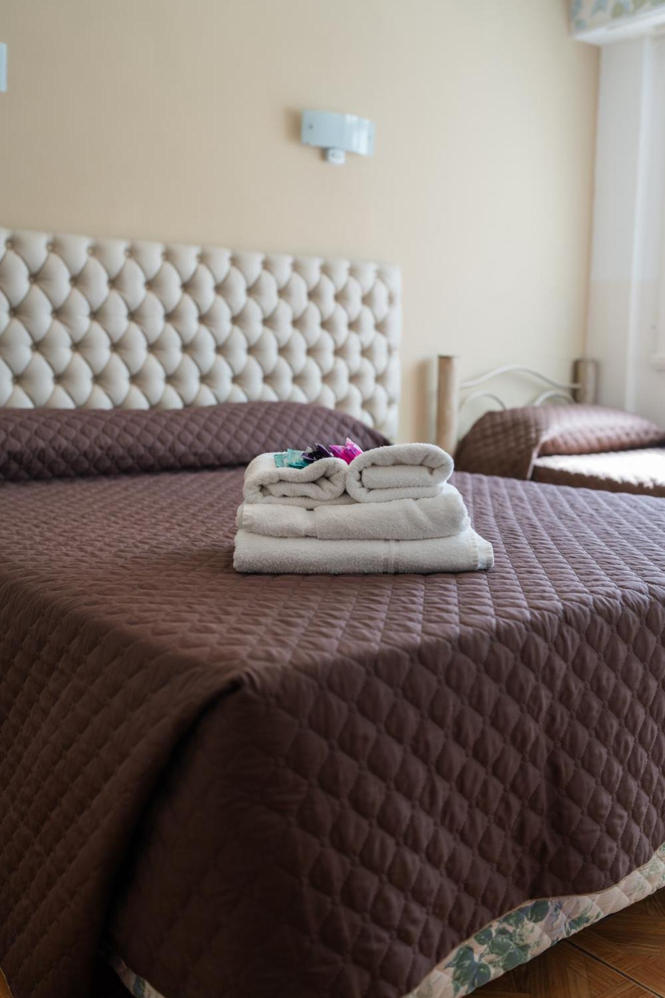 Lolo Hotel Boutique Mar del Plata Exterior photo